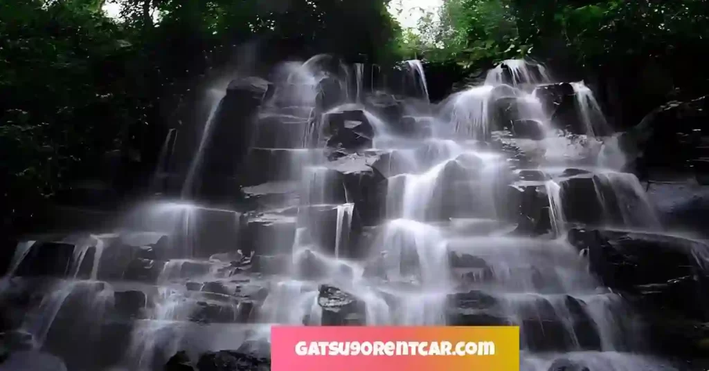 Air Terjun Kanto Lampo Wisata Bali dengan Kesejukan Gemuruh Air Terjunnya