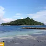 Menjelajahi Keindahan Eksotis Pulau Condong Darat Lampung