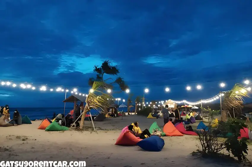 Pantai Kedu Warna - 10 Spot Rekomendasi Wisata Terbaik di Lampung untuk Merayakan Tahun Baru