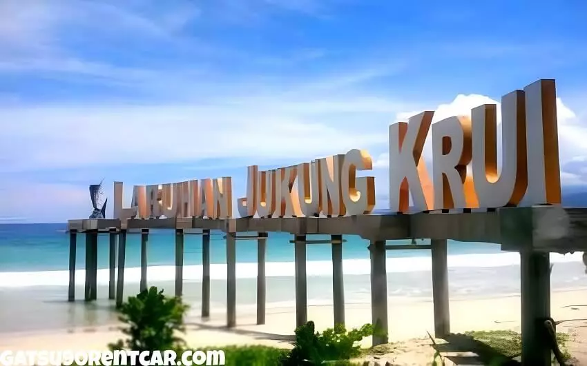 Pantai Labuhan Jukung - 11 Pantai di Lampung Barat yang Wajib Dikunjungi