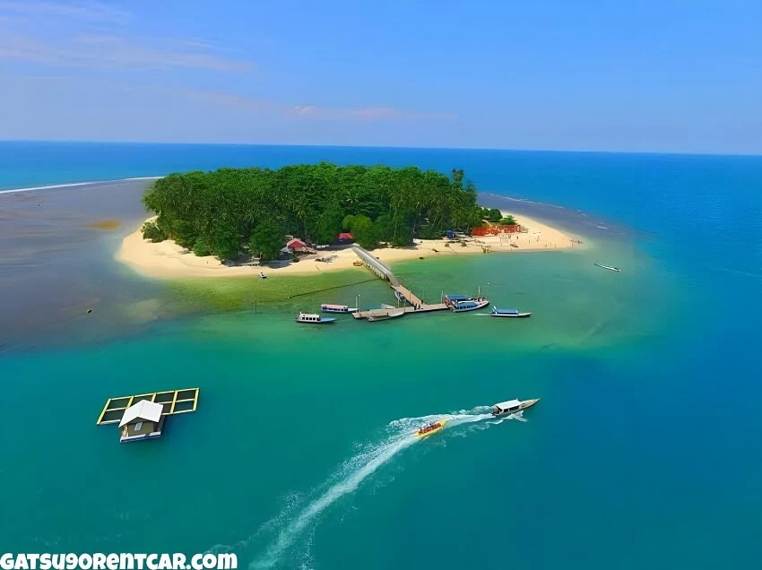 Pulau Angso Duo - 8 Keindahan Alam yang Terkesan Menakjubkan dari Pulau-Pulau Terbaik di Sumatera