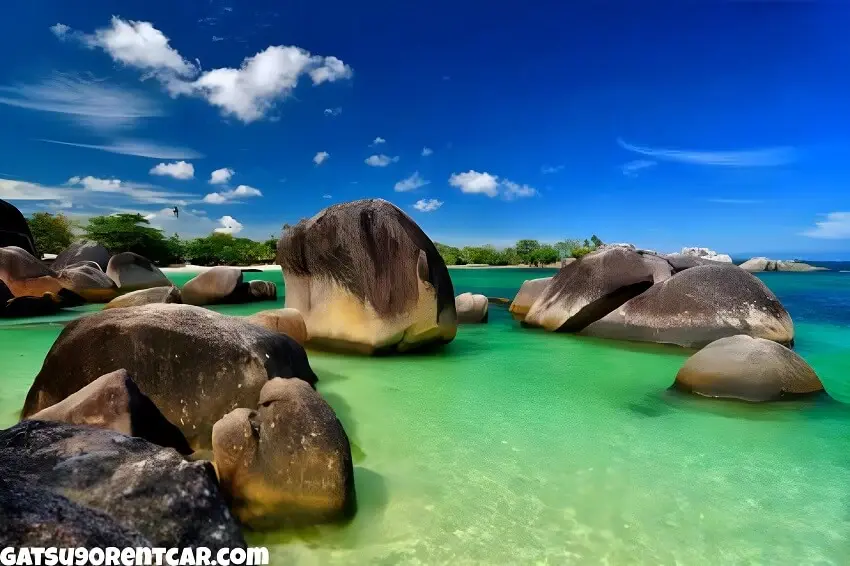 Pulau Belitung - 8 Keindahan Alam yang Terkesan Menakjubkan dari Pulau-Pulau Terbaik di Sumatera