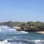 Menikmati Keindahan Pantai Drini yang Menawan di Yogyakarta