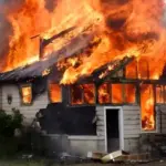 Arti Mimpi Kebakaran Rumah & Sawah, Pertanda Beruntung