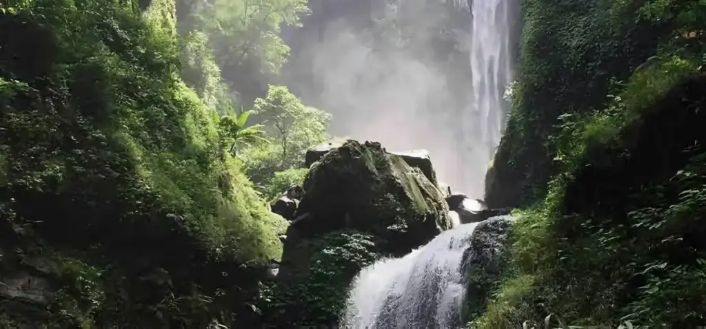 Air Terjun Agal Sumbawa