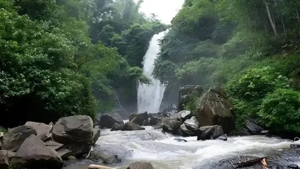 Air Terjun Antrokan Jember