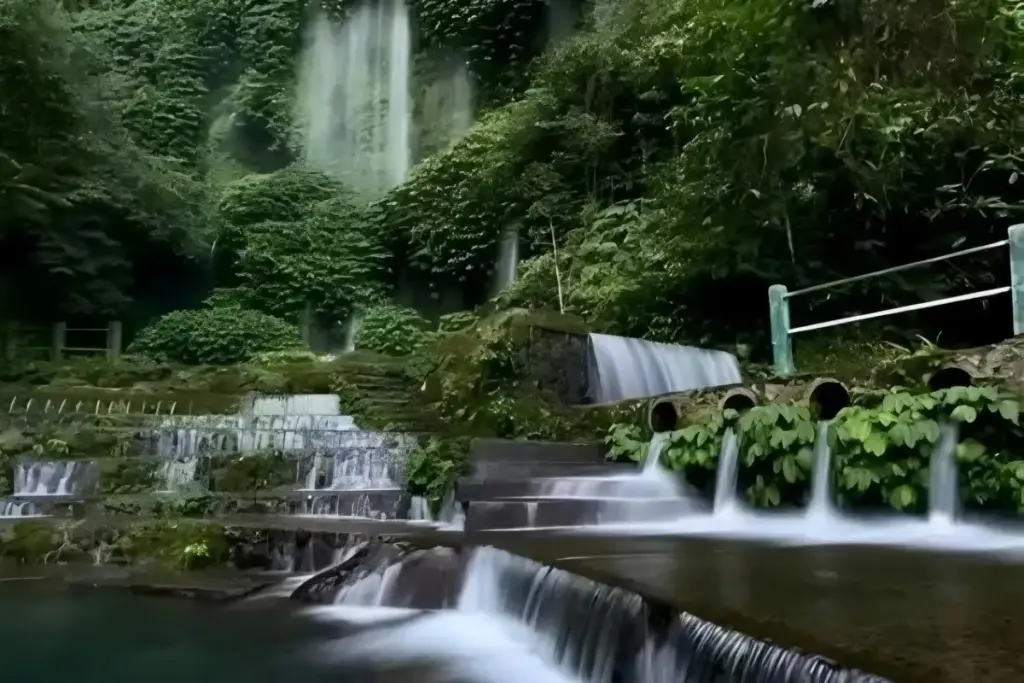 Alamat dan Rute Lokasi Air Terjun Benang Kelambu Lombok