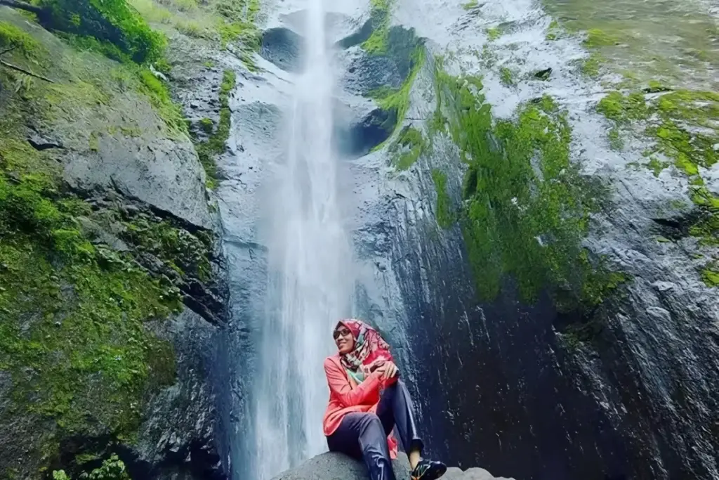 Alamat dan Rute Lokasi Air Terjun Dolo