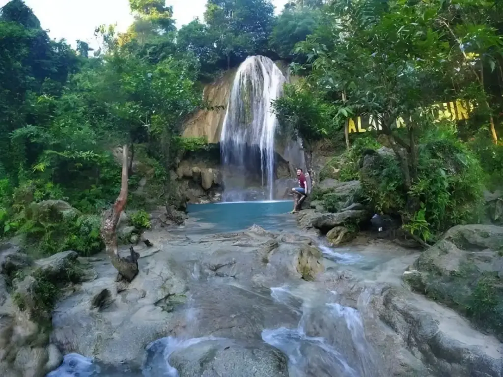 Jam Buka Air Terjun Alas Kandung Tulungagung