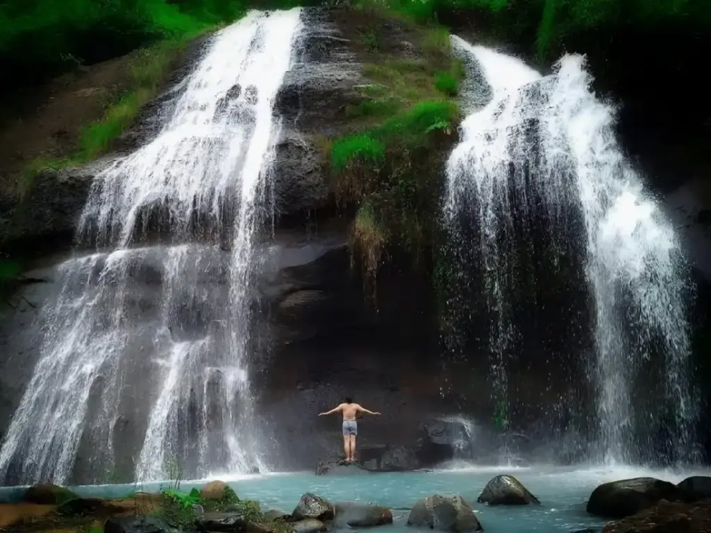 Spot Wisata di Air Terjun Gedangan