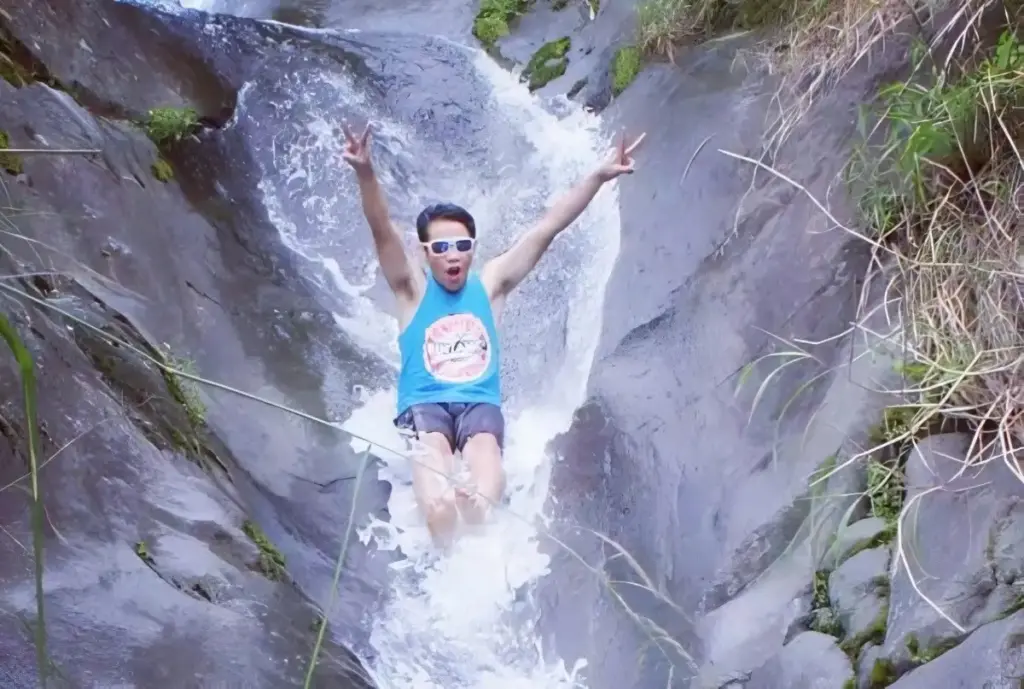 Spot Wisata di Air Terjun Gumandar