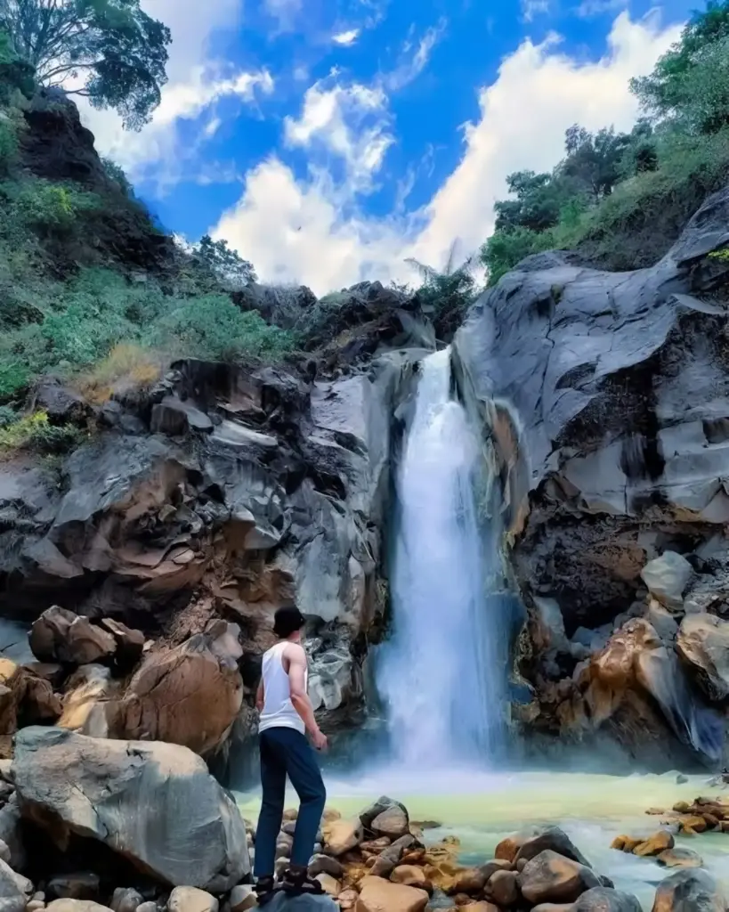 Harga Tiket Masuk Air Terjun Mangku Sakti Lombok