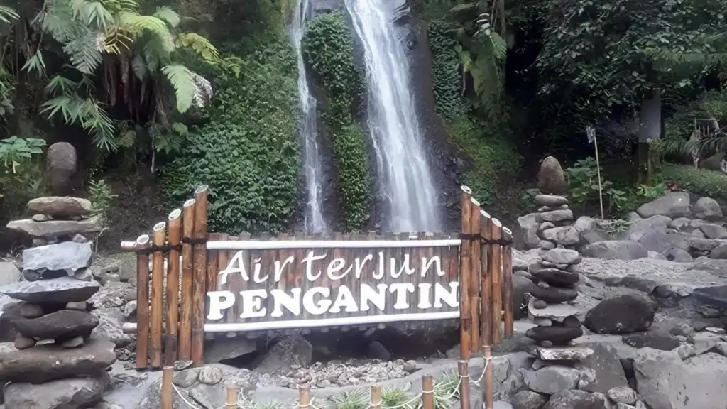 Harga Tiket Masuk Air Terjun Pengantin Ngawi