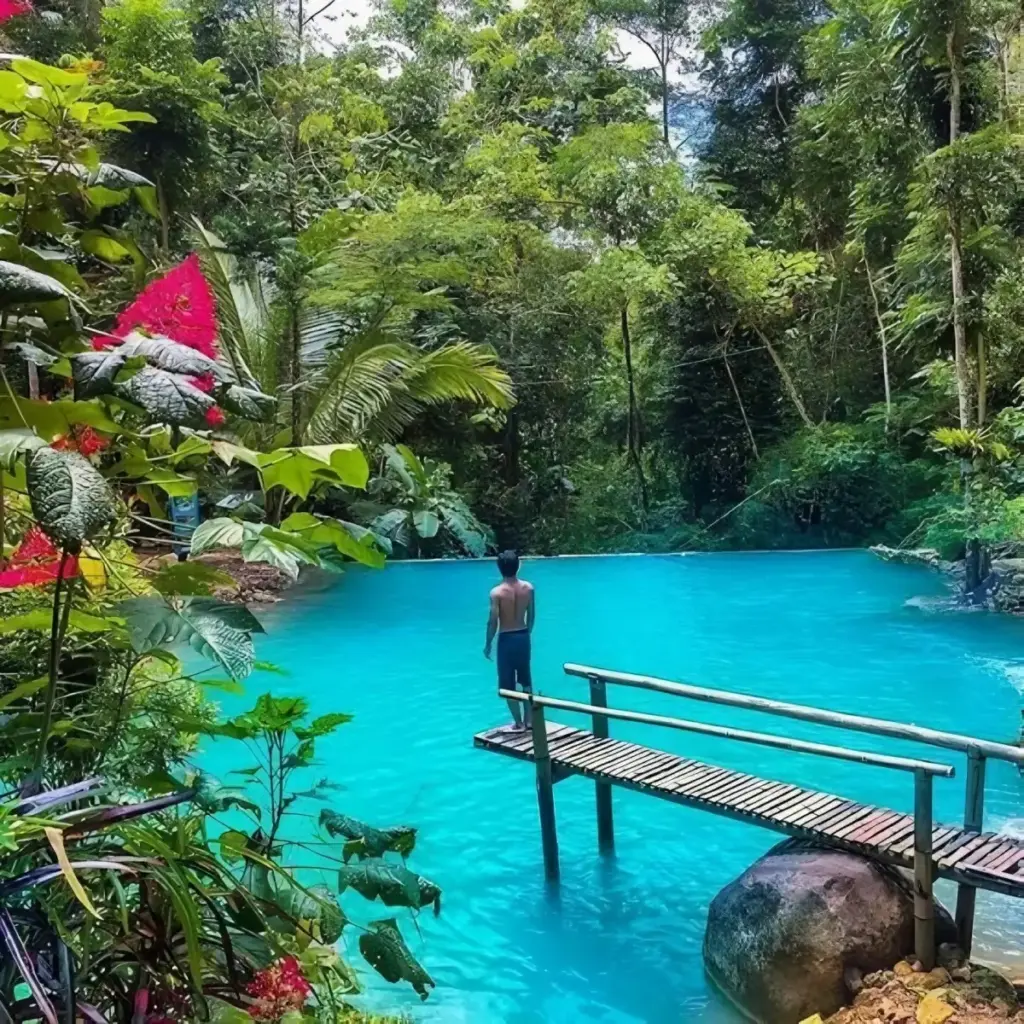 Spot Wisata di Air Terjun Kembang Soka