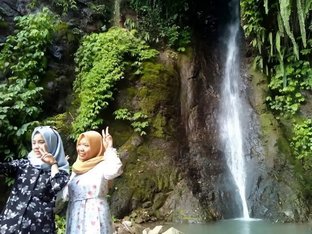 Tips Berkunjung Air Terjun Parang Kikis