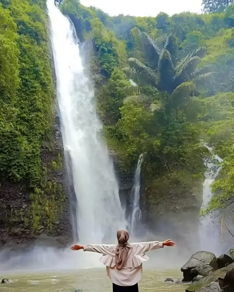 Alamat dan Rute Lokasi Air Terjun Songgo Langit Jepara