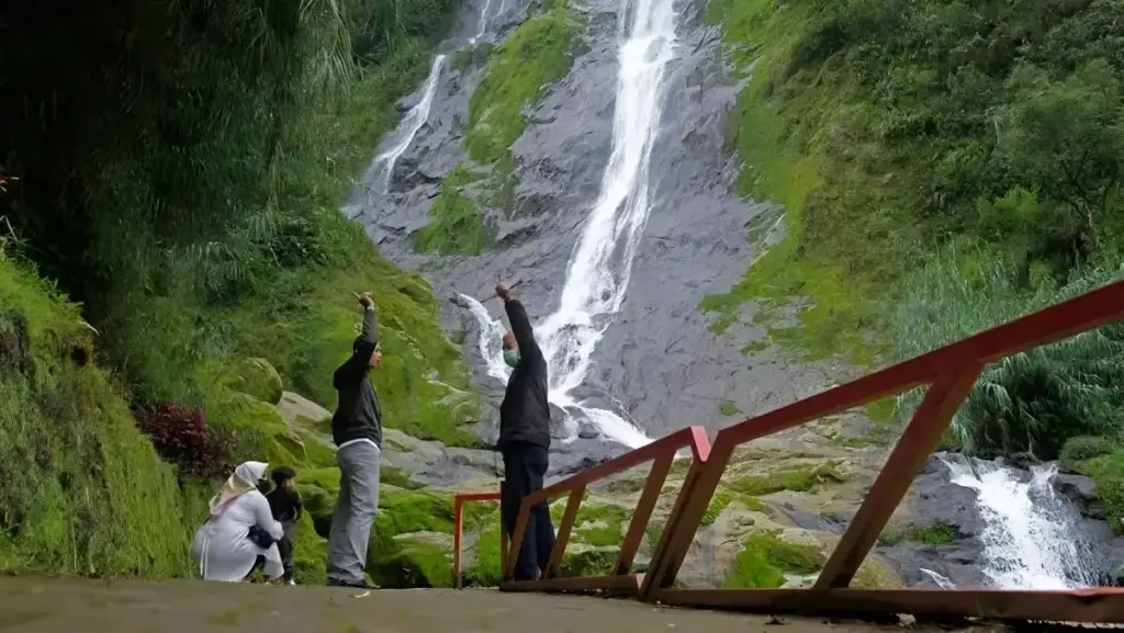 Harga Tiket Masuk Air Terjun Sikarim Wonosobo