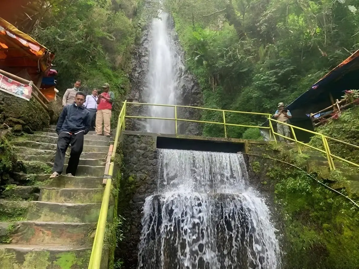 Air Terjun Tirtosari Magetan