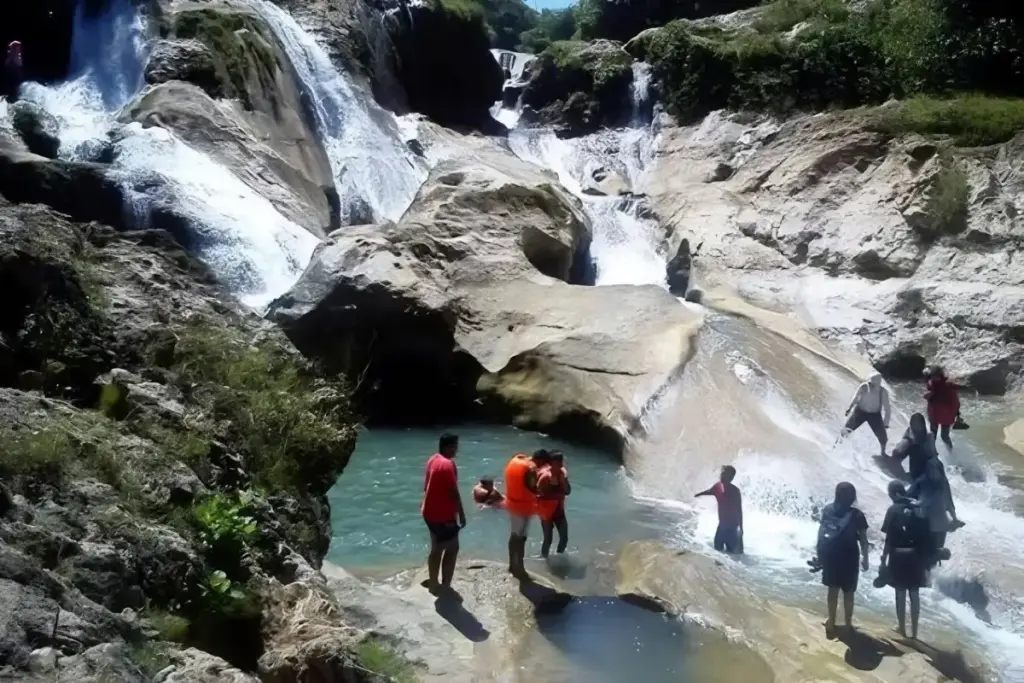 Harga Tiket Masuk Air Terjun Tirto Galuh