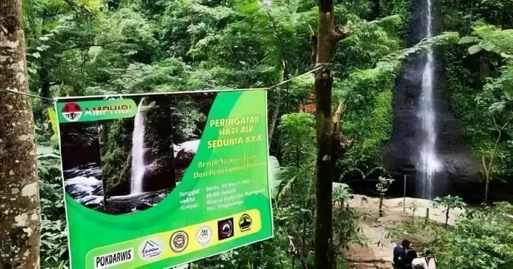 Alamat dan Rute Lokasi Air terjun Tretes