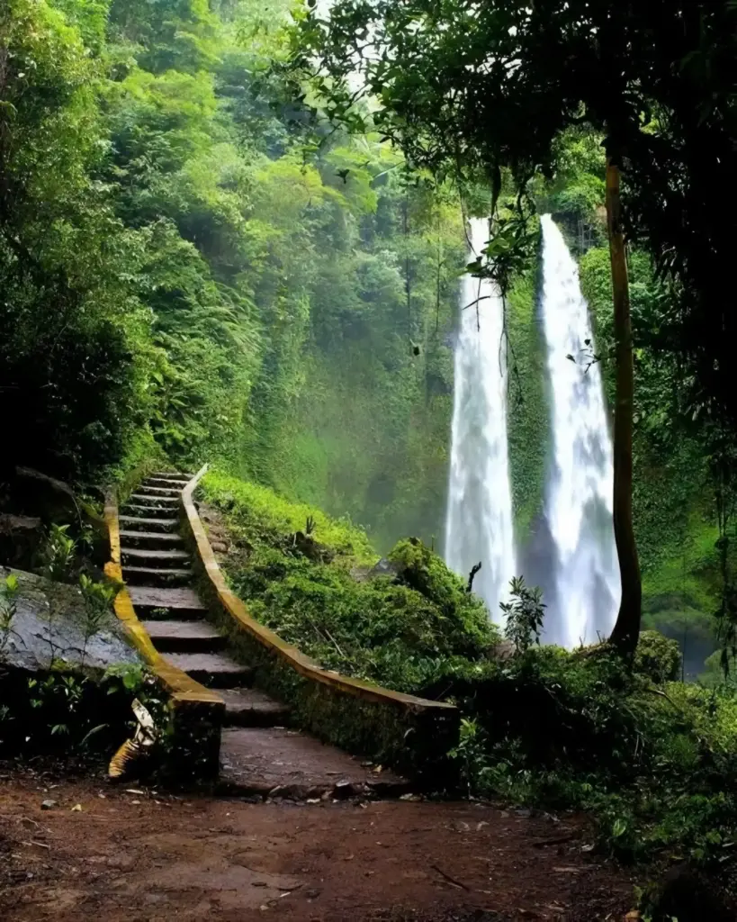 Jam Buka Air Terjun Tiu Teja