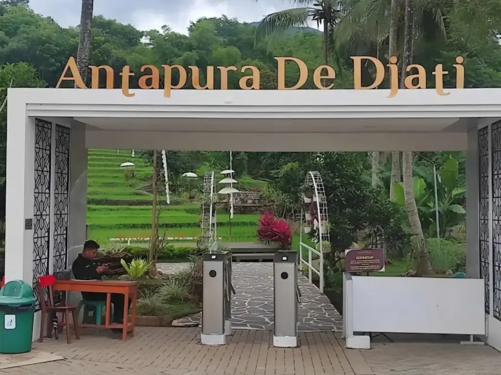 Antapura De Djati Garut