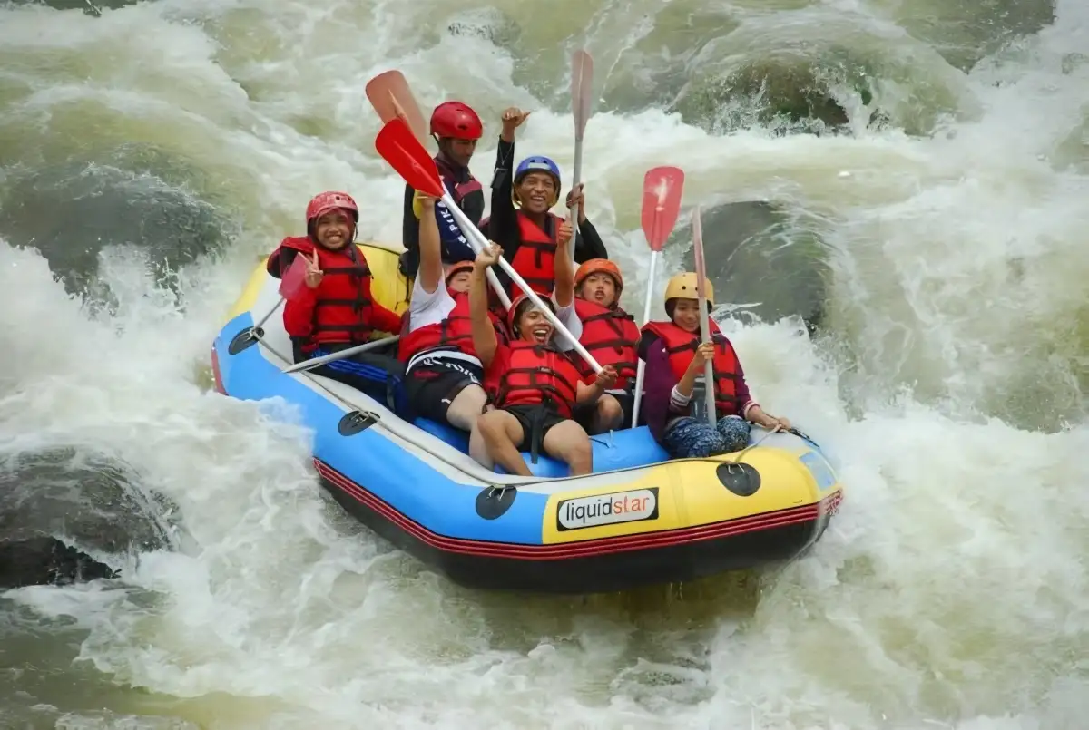 Arung Jeram Serayu Wonosobo