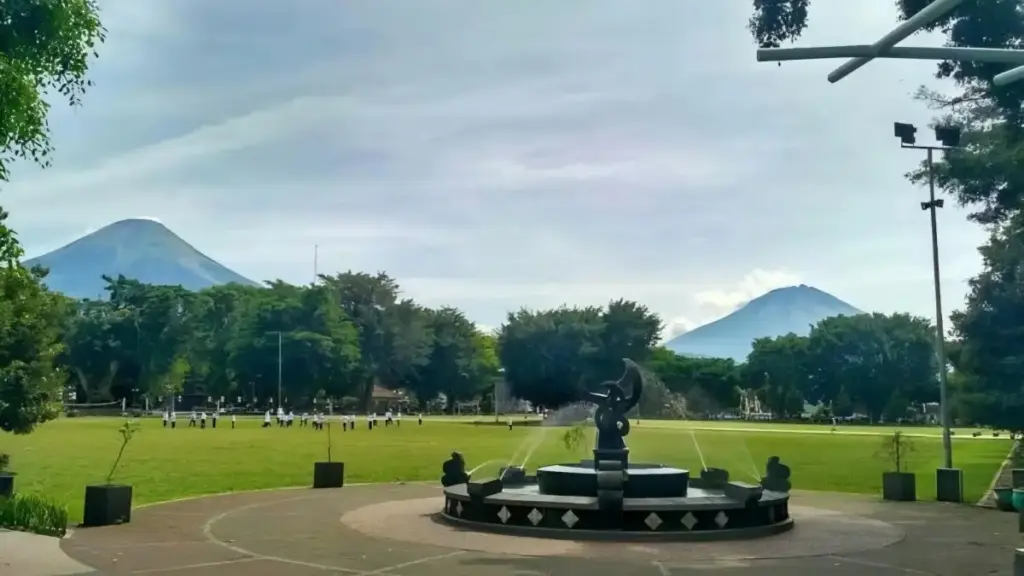 Spot Wisata di Alun-alun Wonosobo