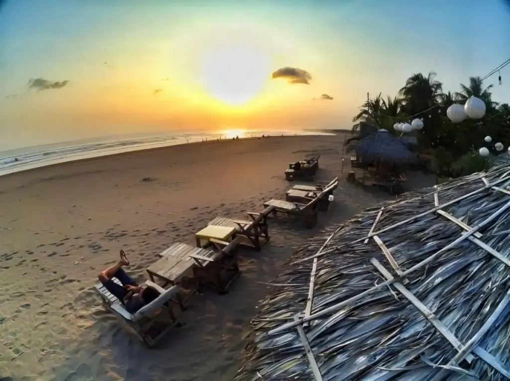 Alamat dan Rute Lokasi Bamboo Cafe Pangandaran