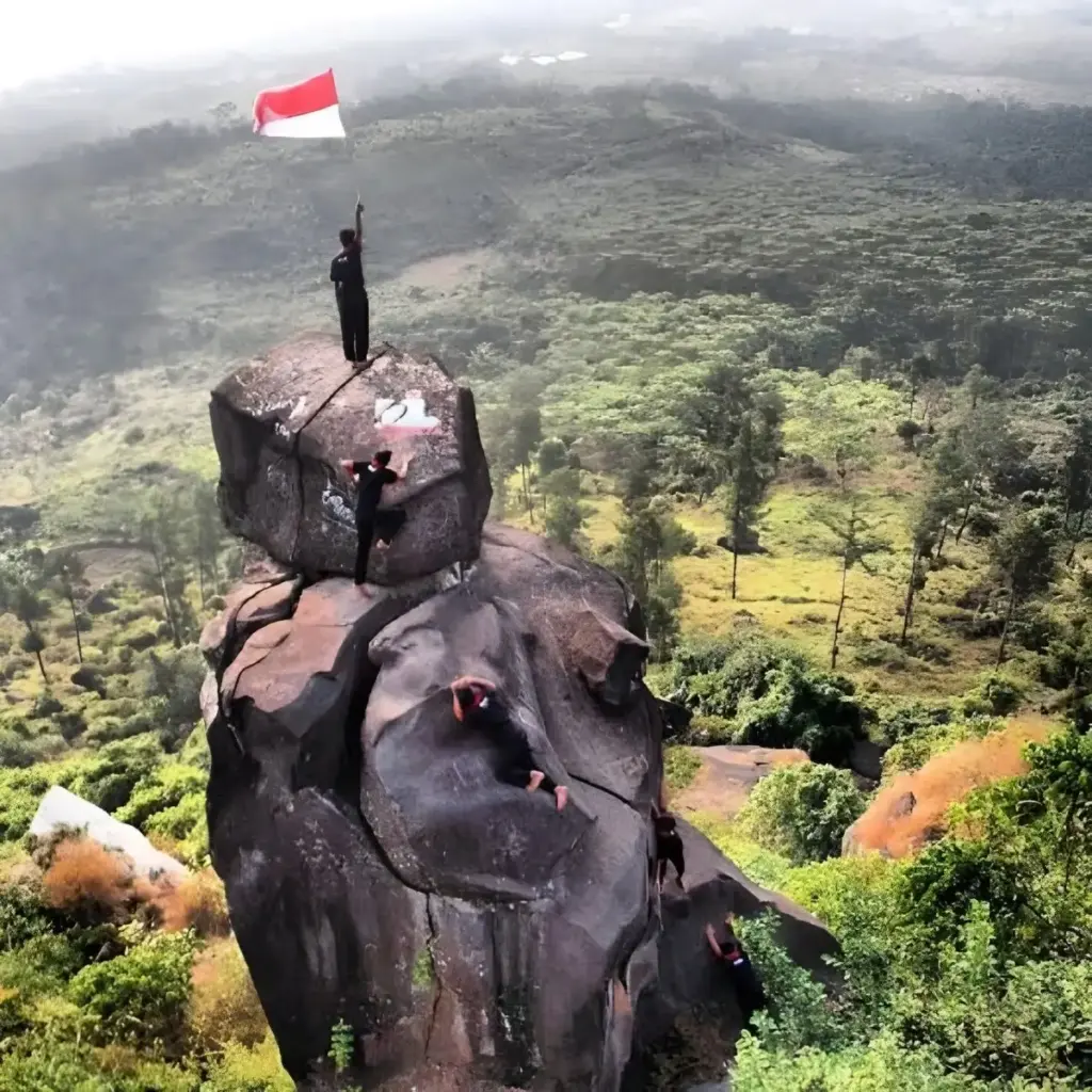 Batu Agung Sumedang 5 Spot Wisata di Batu Agung