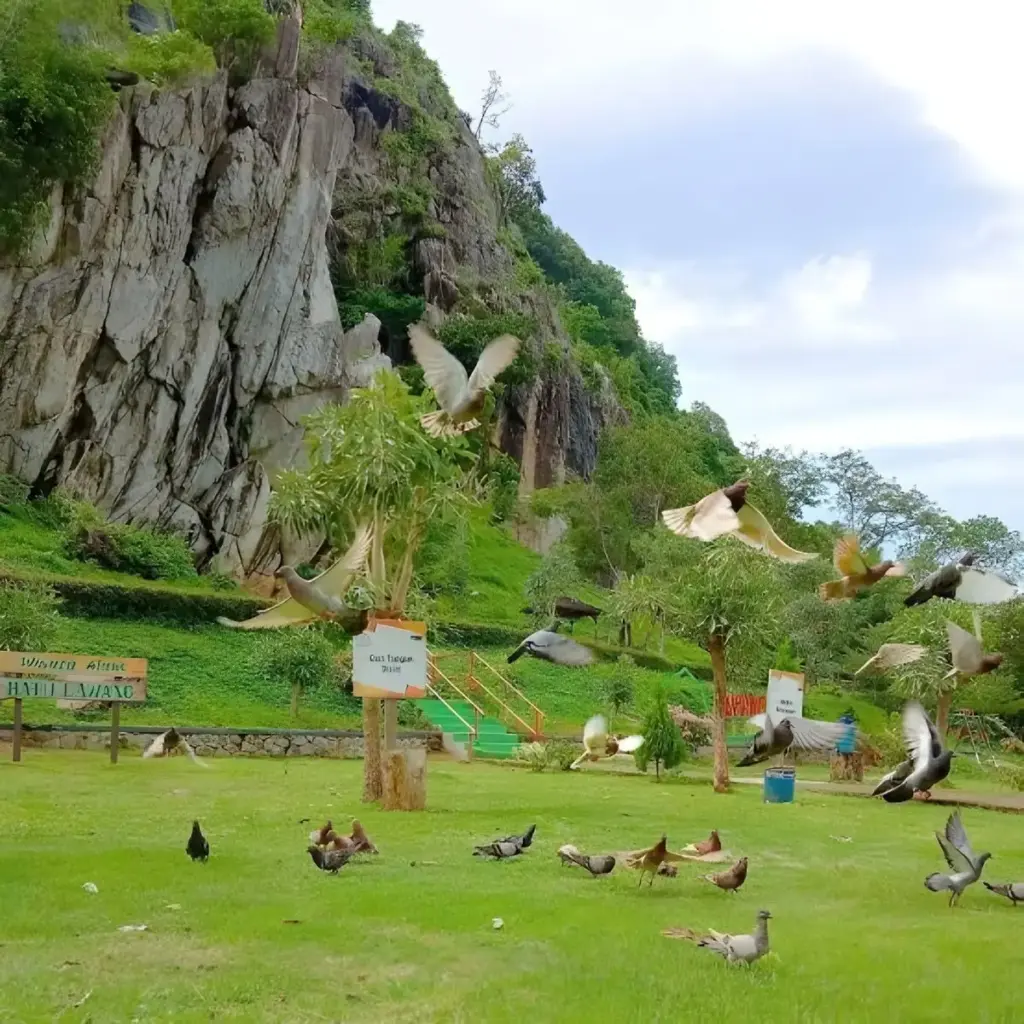 Batu Lawang Cirebon 5 Spot Wisata di Batu Lawang