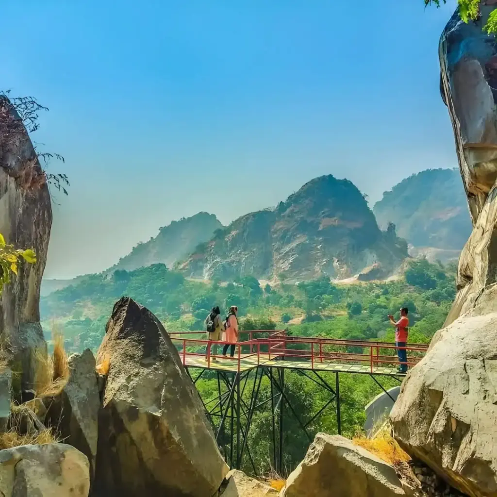 Batu Lawang Cirebon 6 Tips Berkunjung